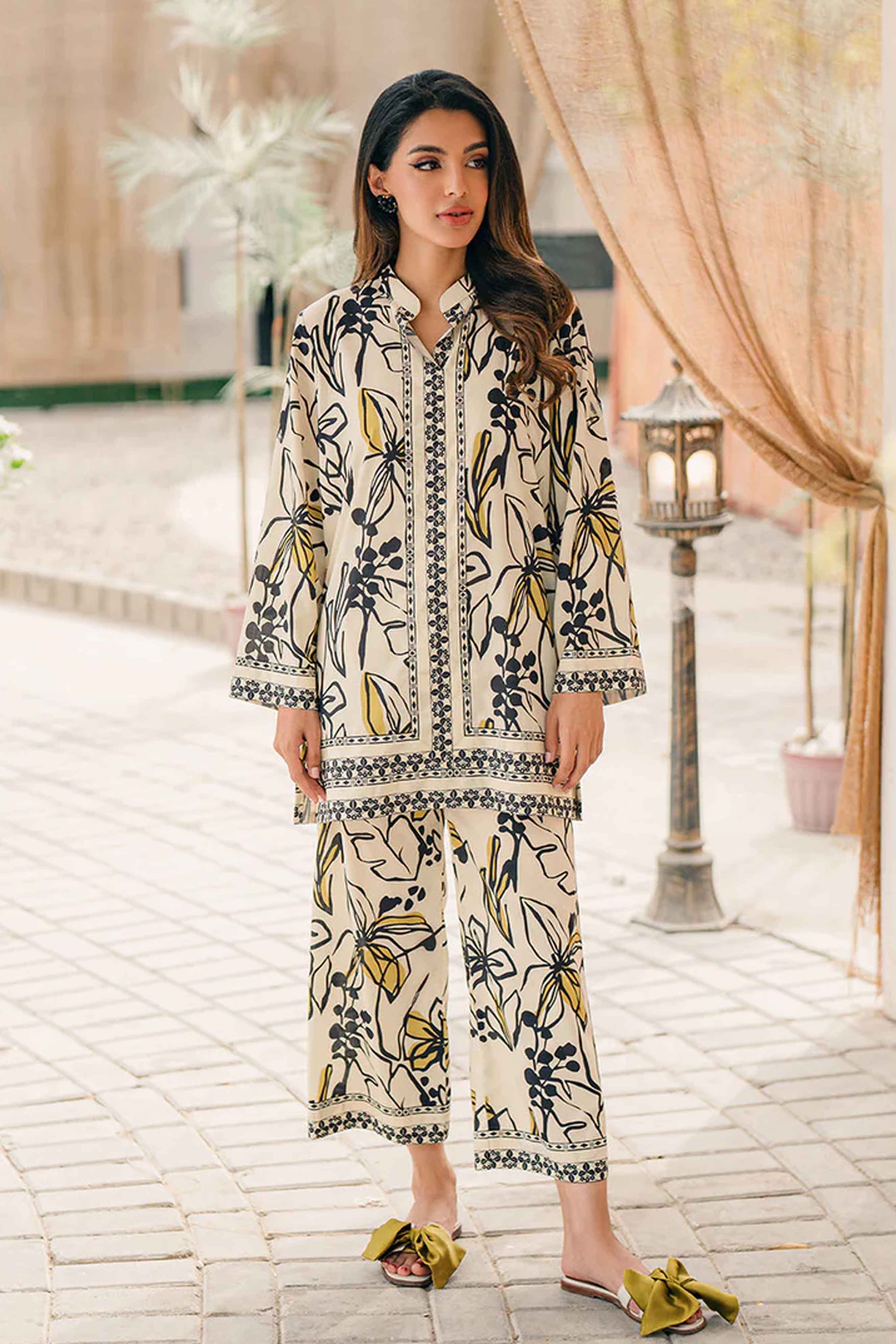 Unstitched 2pcs Digital Printed Set - UN-822