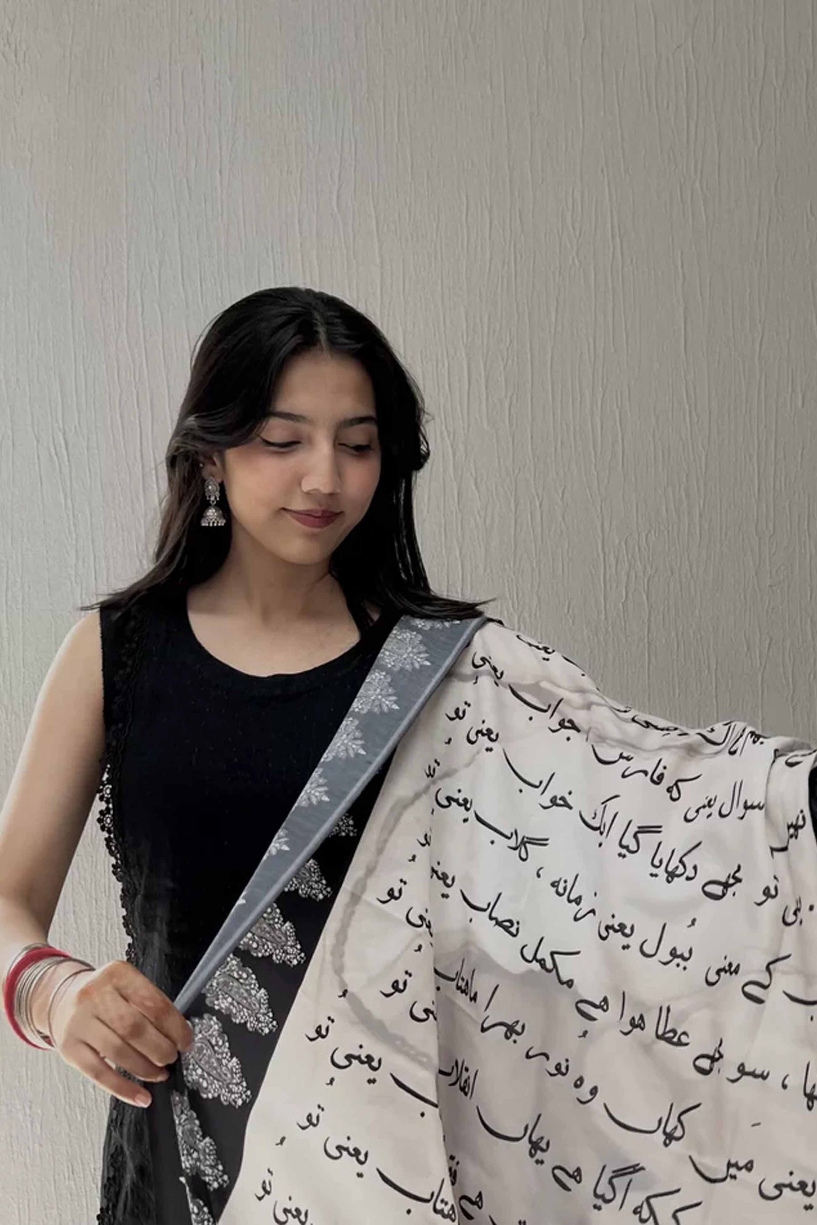 Odhnis / Dupatta For Women - Shawl-005