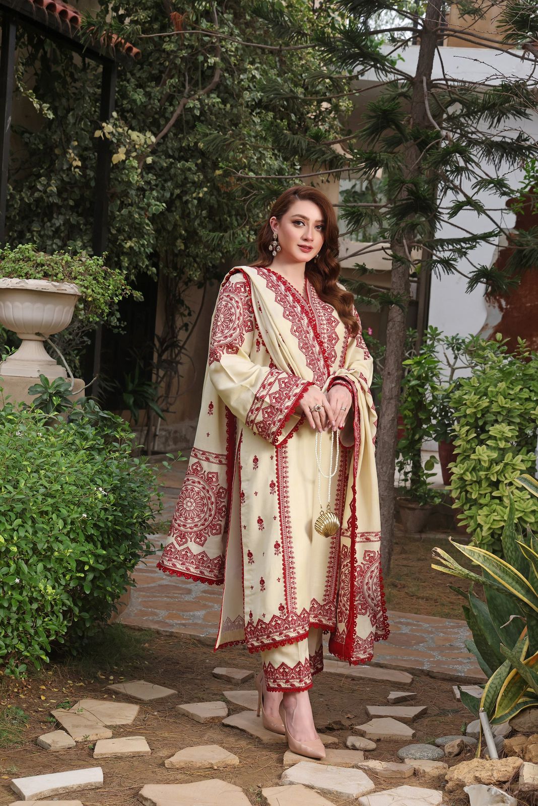 Dhanak Delight Embroidered 3-Piece Winter Collection