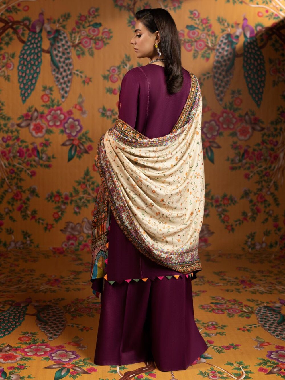 Winter Grace Embroidered 3-Piece Pashmina Set - Image 4